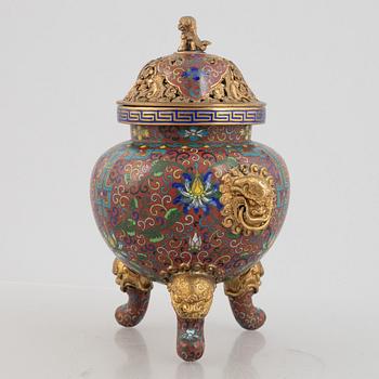 A Chinese cloisonné tripod censer, late Qing dynasty.