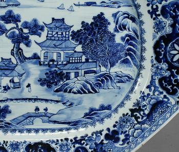 FAT, porslin, Kina, 1700-tal.