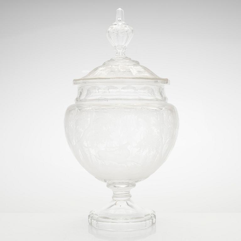 A lidded punch bowl and ten glasses, 1910s-1930s.