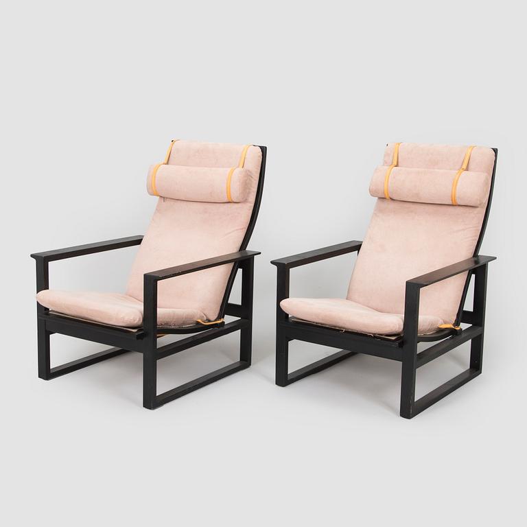 Børge Mogensen, armchairs, a pair model 2254, "Highback Easy Chair"/"Släden",  Fredericia Stolefabrik, Denmark.