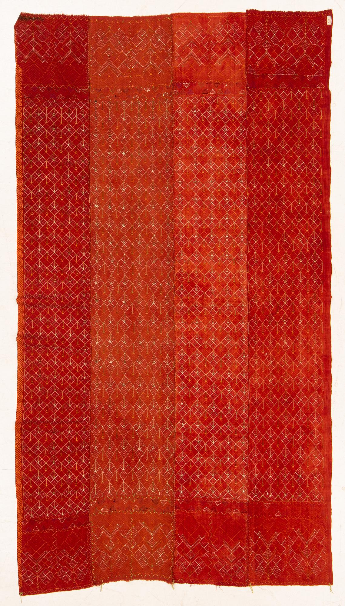 Indian Phulkari Wedding Textile, Silk & Cotton Embroidery, first half of the 20th Century.