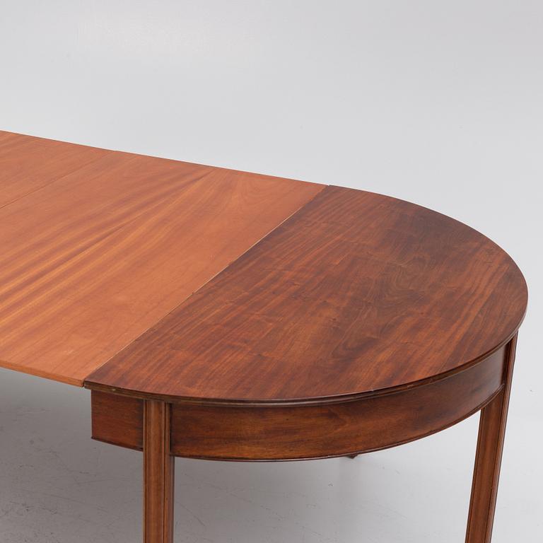 Scandinavian Modern, a dining table, mid 20th century, possibly designed by Kaare Klint.