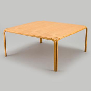 Alvar Aalto, soffbord, beställningsarbete, O.Y. Huonekalu- ja Rakennustyötehdas A.B. 1962.