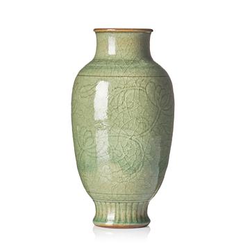 1022. A celadon vase, Ming dynasty (1368-1644).