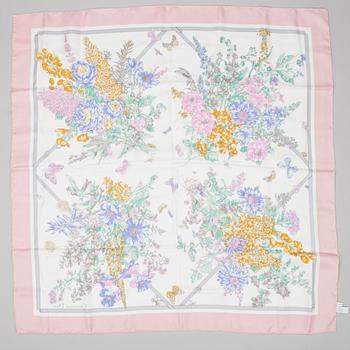 SCARF, Christian Dior.