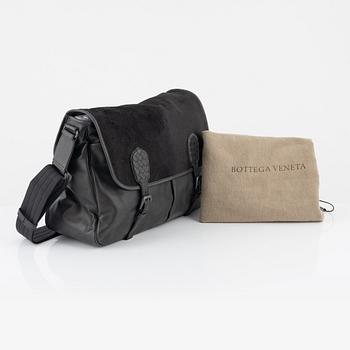 Bottega Veneta, väska "Gardena Messenger bag".