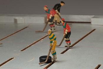 ISHOCKEYSPEL, "Puck", AB Aristospel, Stockholm, 1930/40-tal.