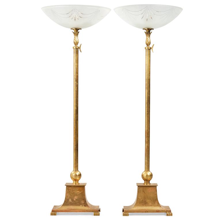 SWEDISH GRACE, golvarmaturer, ett par, 1920-30-tal.