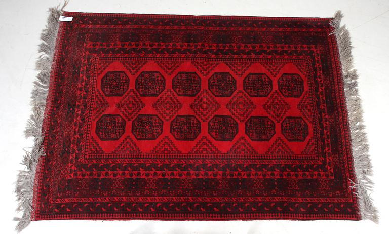 MATTA, orientalisk, 237 x 163.