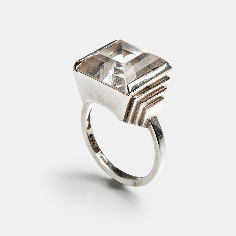 Wiwen Nilsson, ring, Lund 1950, sterling med facettslipad bergkristall.