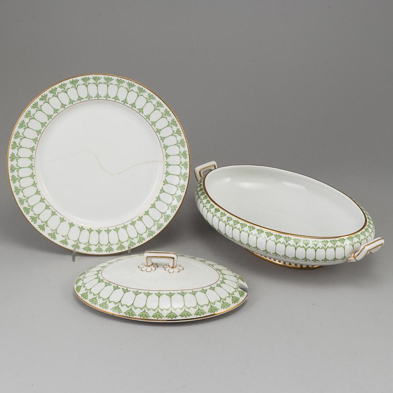 MATSERVIS, porslin, 59 delar, "Julia", Rörstrand, 1900-talets första hälft.