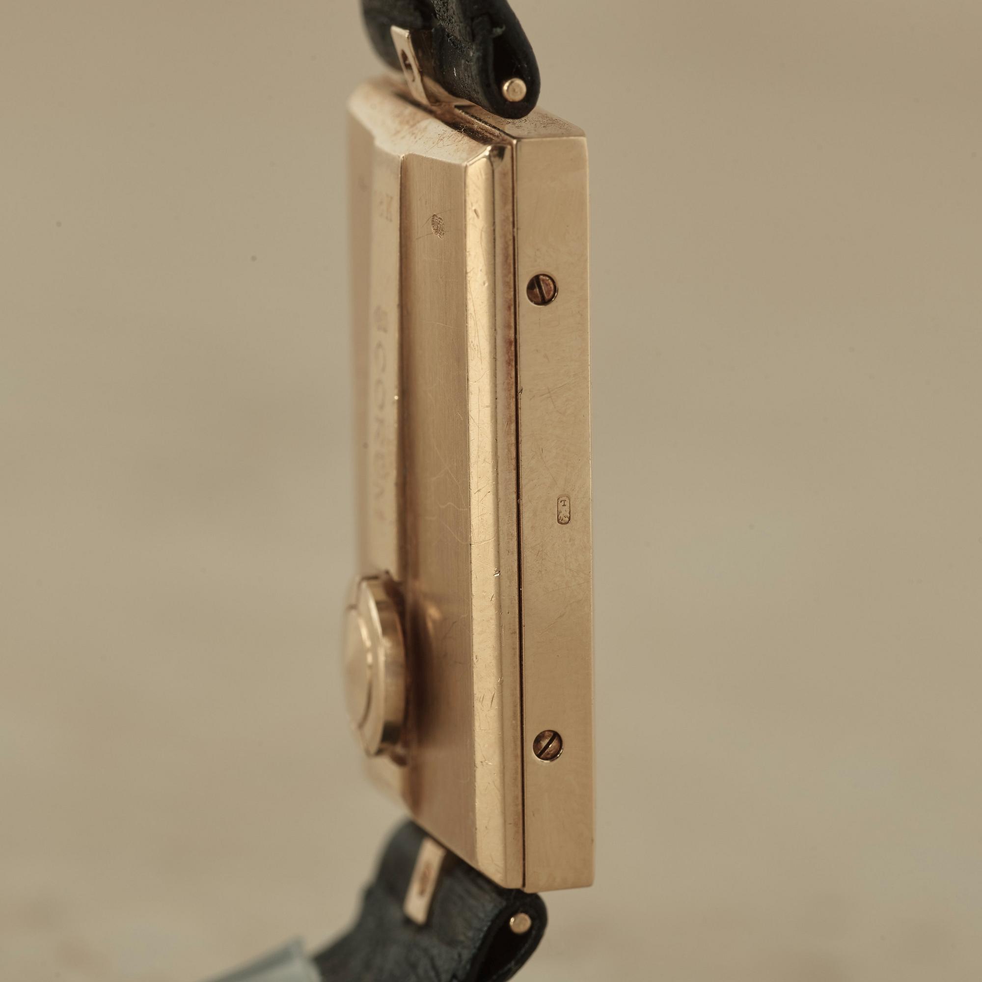 CORUM, Golden Bridge, wristwatch, 20 x 33 (40) mm,