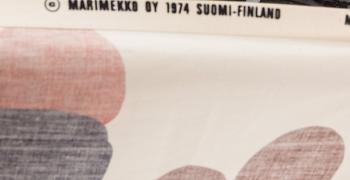 KATSUJI WAKISAKA, Marimekko "Sademetsä", gardiner 2 längder, 1900-talets senare del.