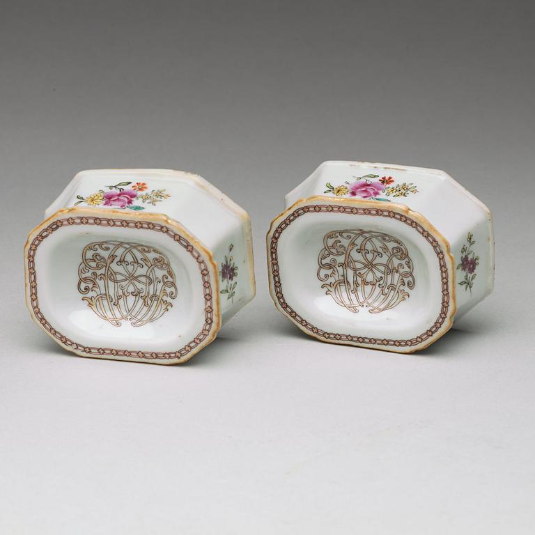 A pair of famille rose salts with monogram, Qing dynasty, Qianlong (1736-95).