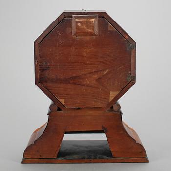 BORDSPENDYL, 1800-tal.