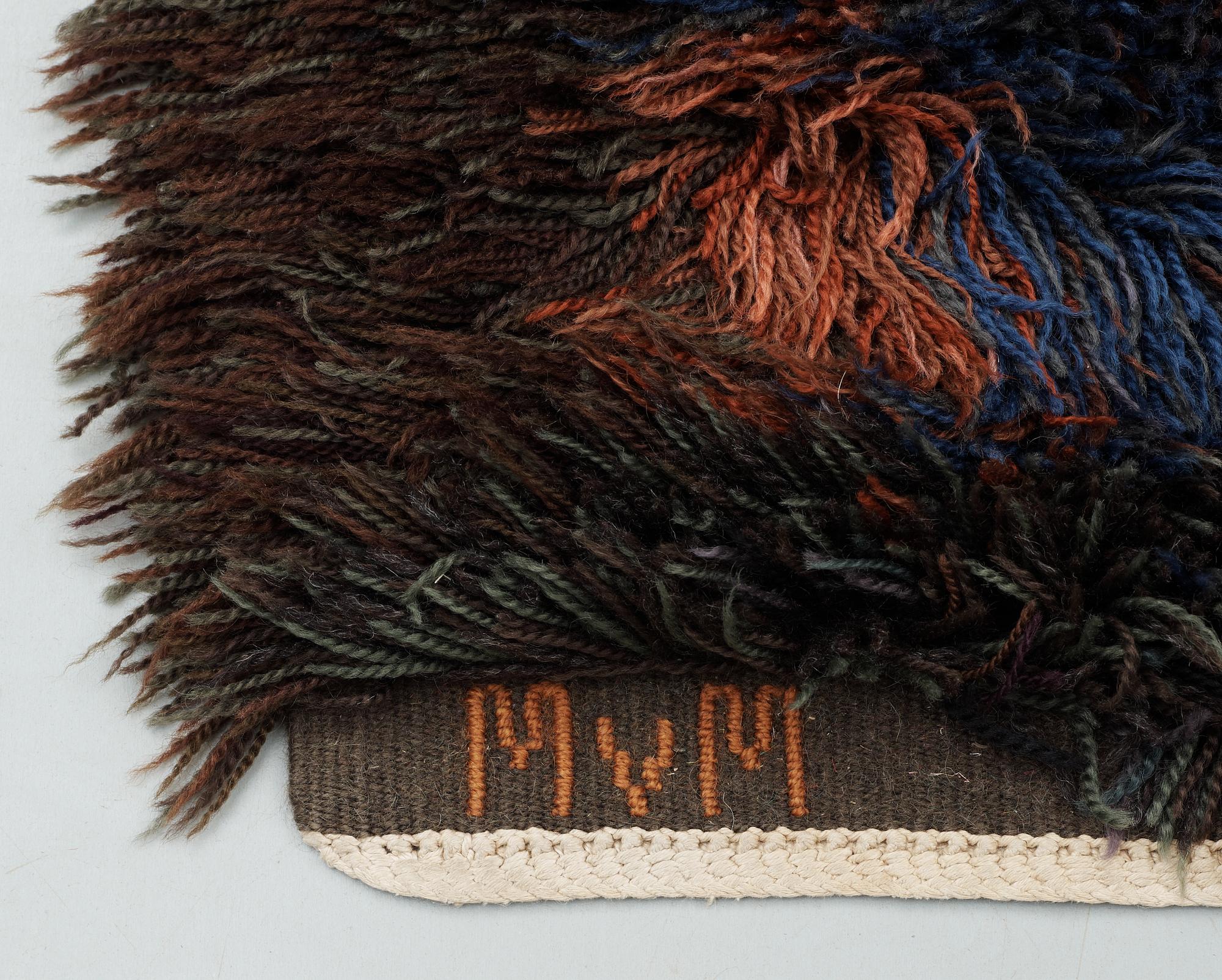 RUG. Rya (long knotted pile). Signed MvM SH (Marianne von Münchow, Svensk Hemslöjd).