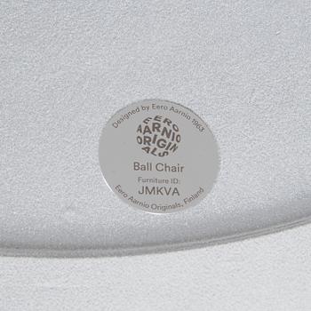 Eero Aarnio, "Pallotuoli" erikoisversio Asko 100 vuotta, Eero Aarnio Originals, 2010-luku.