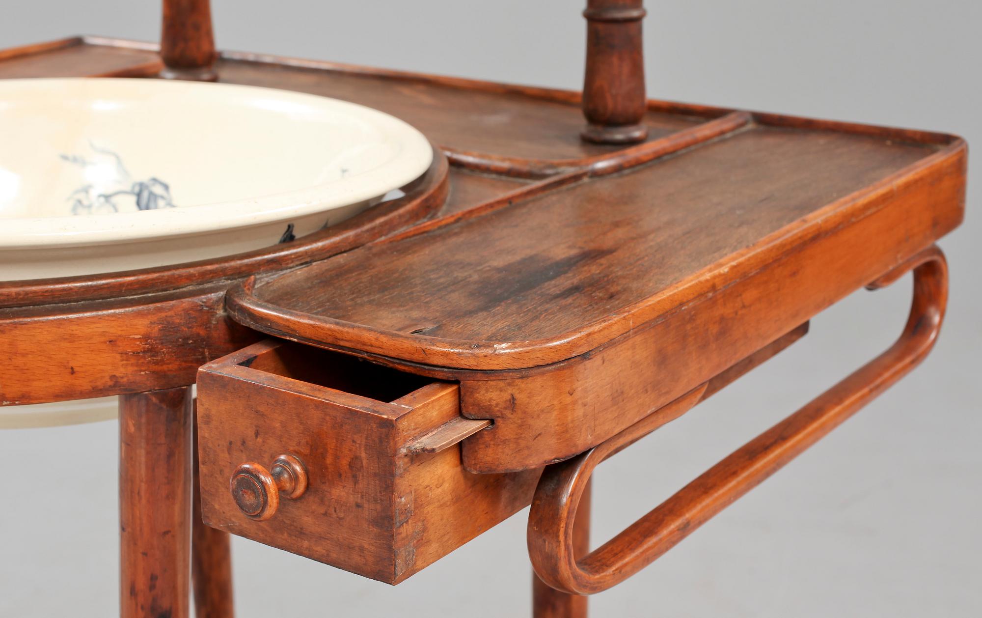 TOALETTMÖBEL, Frankrike, 1800/1900-tal.