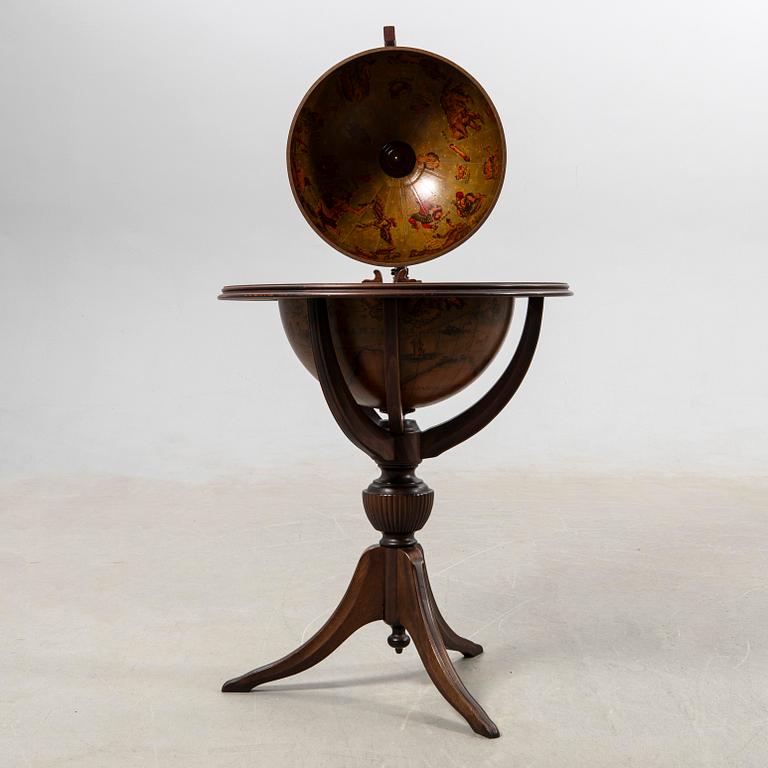 Barglob, late 20th century.