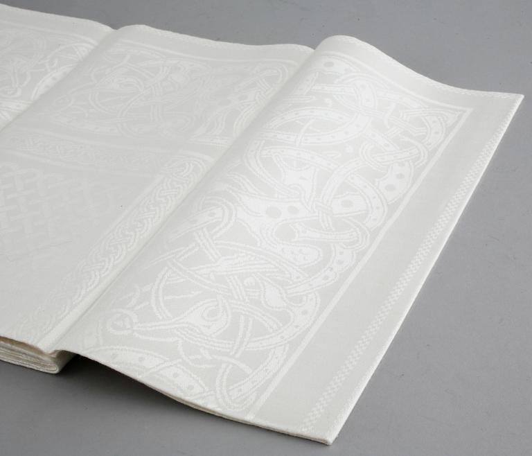 SIGNE SOHLMAN, a linnen table cloth made by Almedahls, designed 1876.