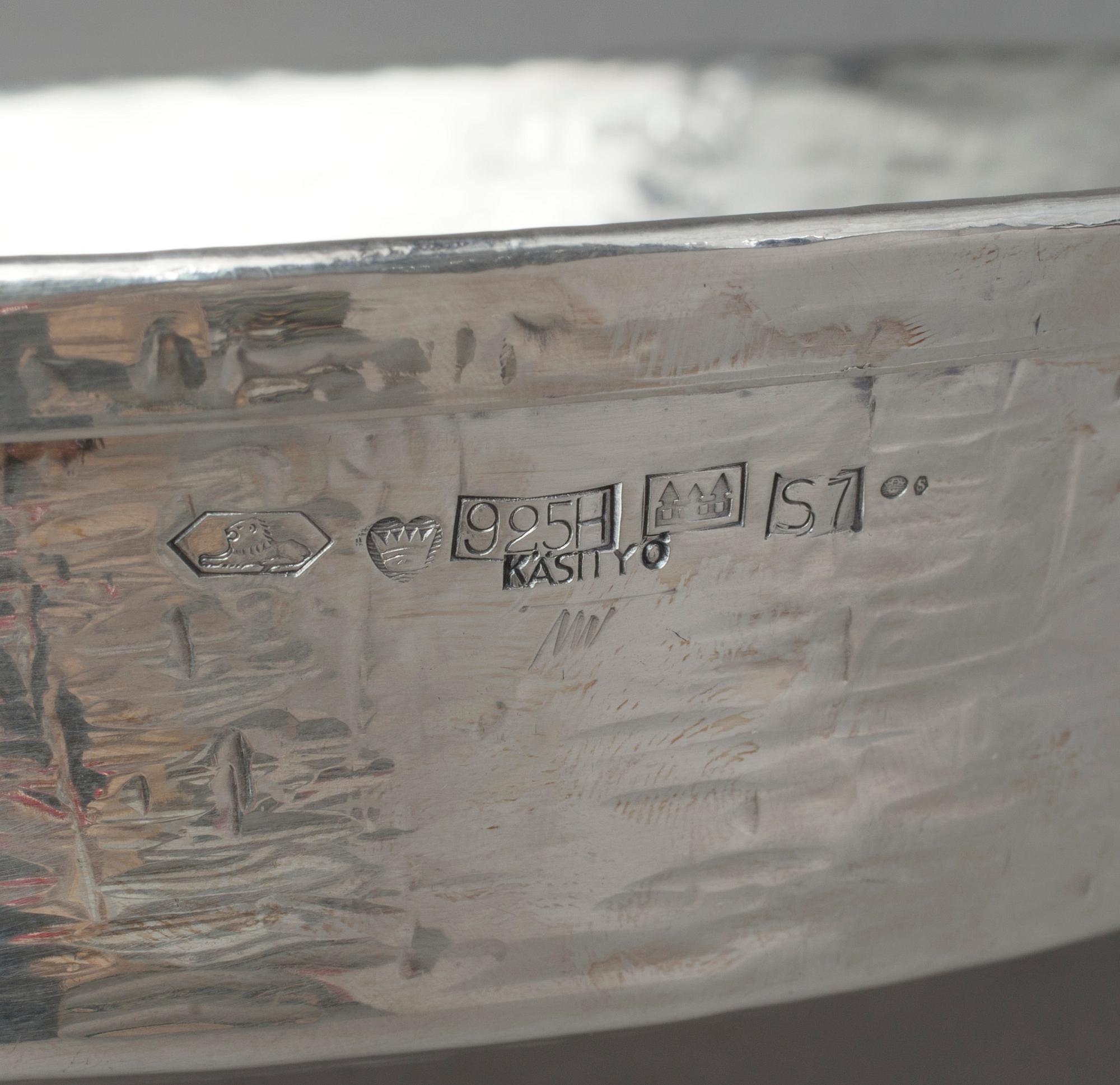 SKÅL, sterlingsilver, Tapio Wirkkala, signerad TW, Hopeakeskus Oy, Tavastehus, 1971. Vikt ca 519g.