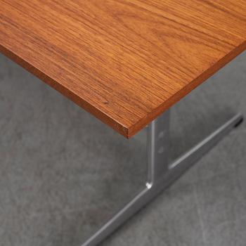 ARNE JACOBSEN, "Shakerbordet", Fritz Hansen 1900-talets mitt.