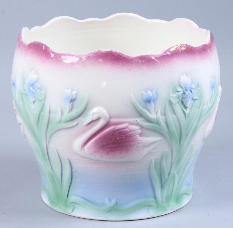 YTTERFODER, flintgods, jugend, Gustavsberg, 1900-talets början.