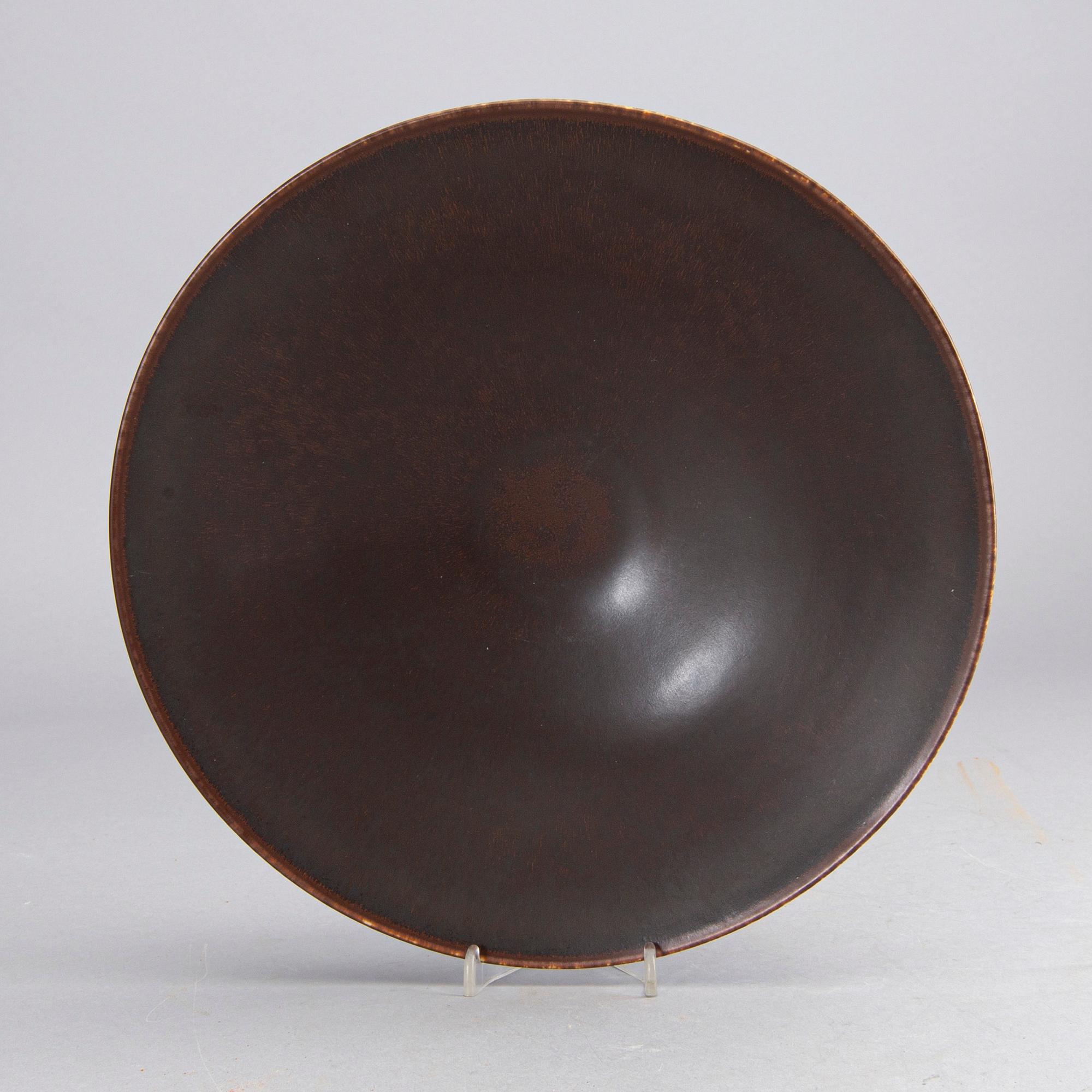 CARL-HARRY STÅLHANE, a stoneware bowl from Rörstrand.