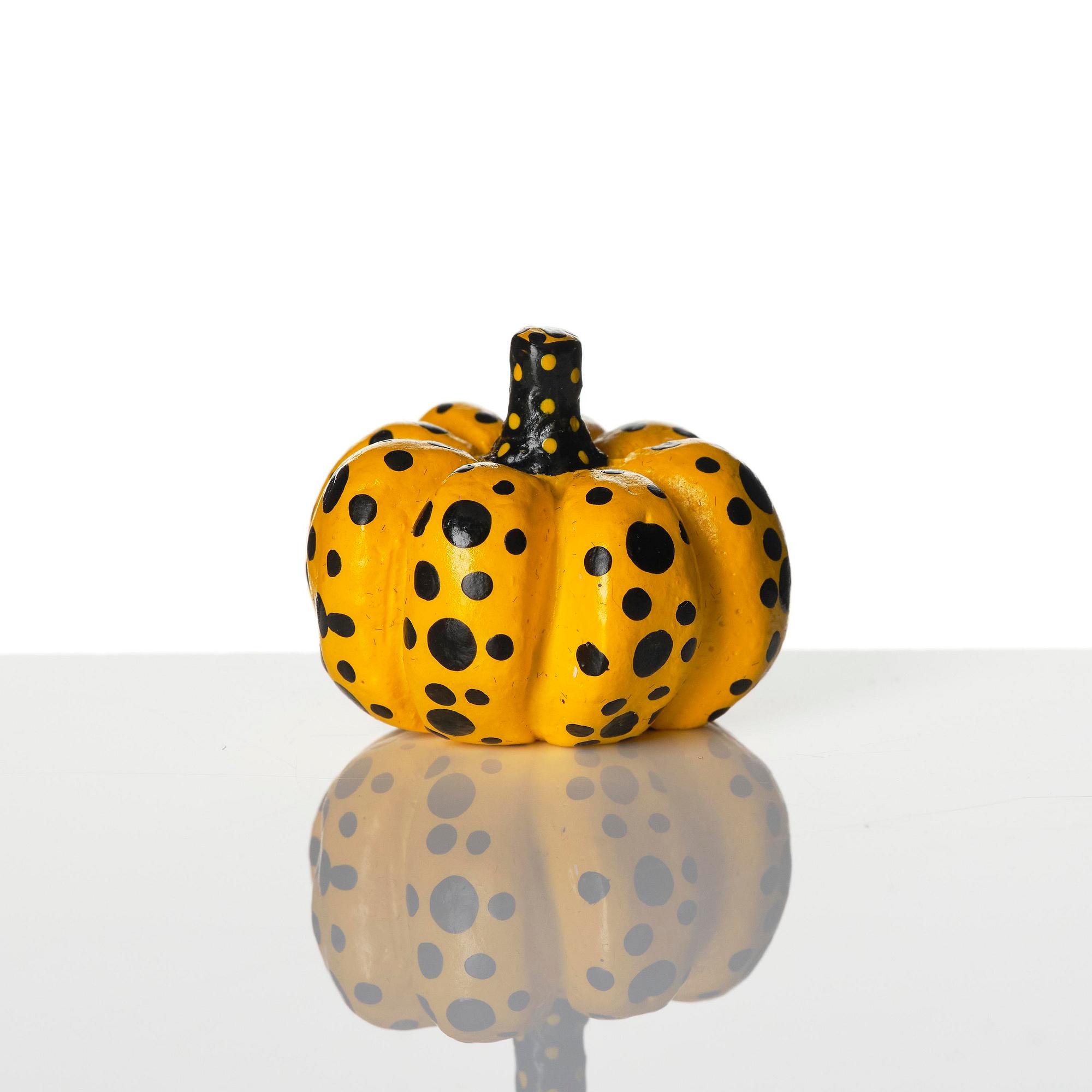 Yayoi Kusama, "Pumpkin".