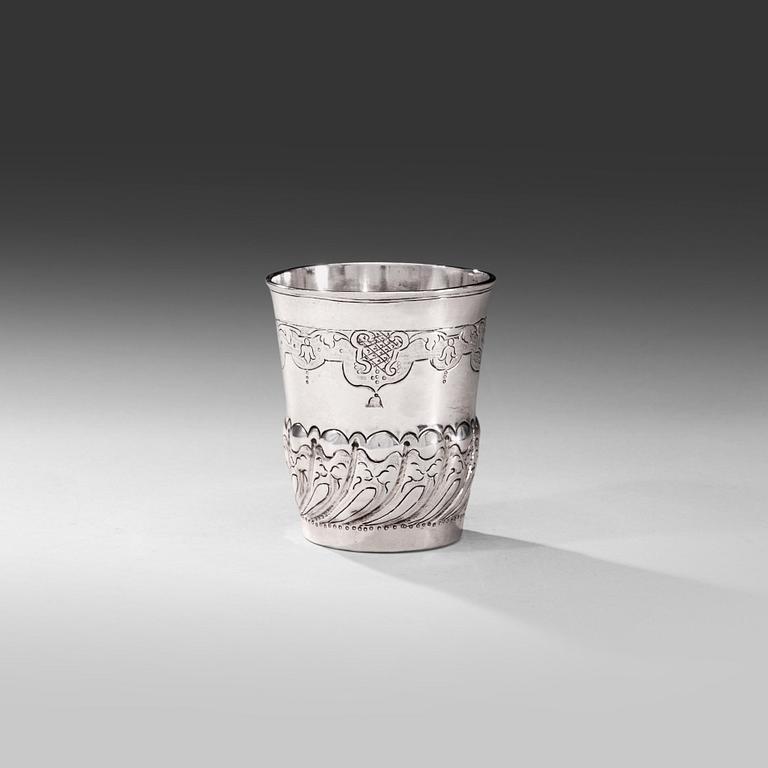 A RUSSIAN BEAKER. РУССКИЙ КУБОК.