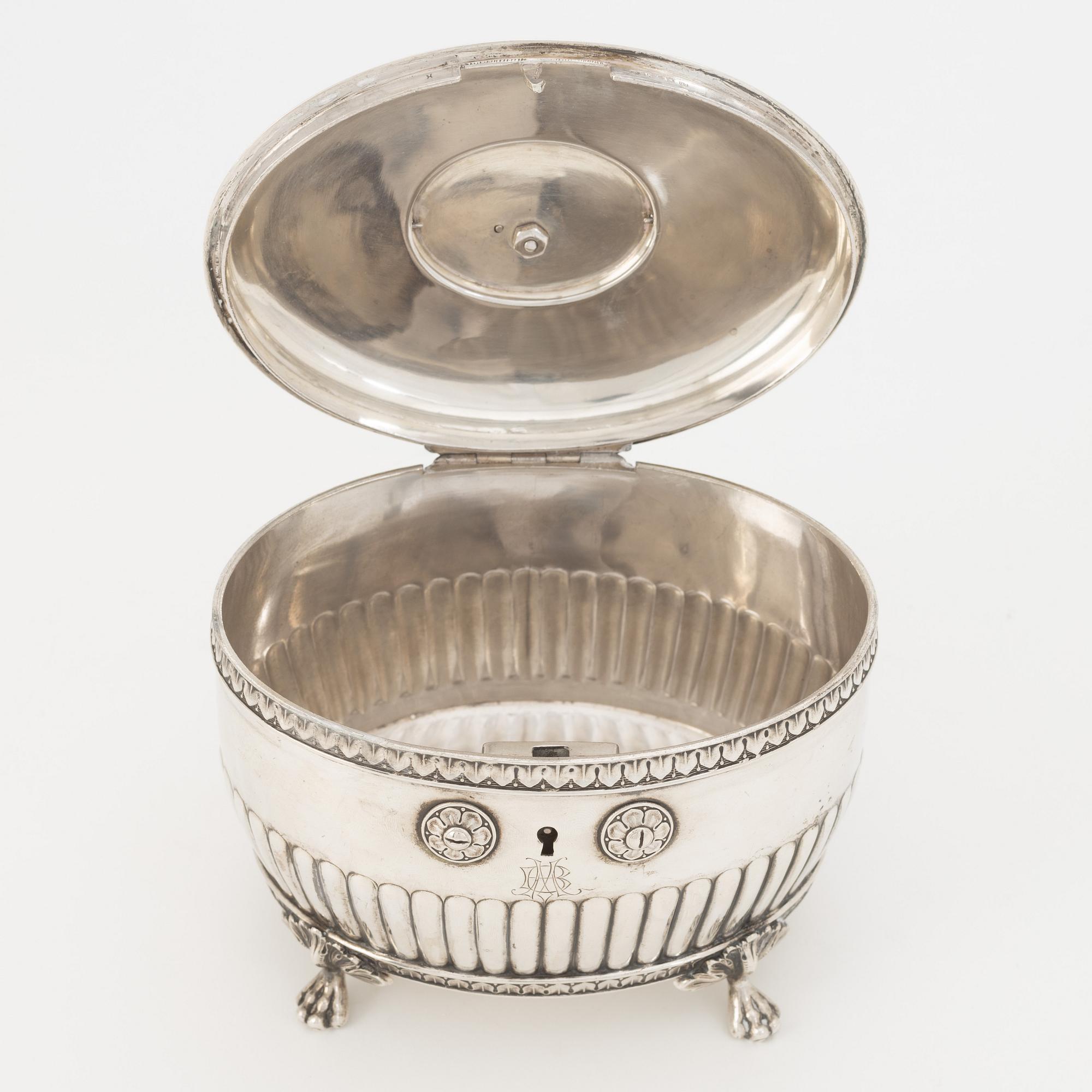 Sockerskrin, silver, gustaviansk stil, Norrköping 1916.