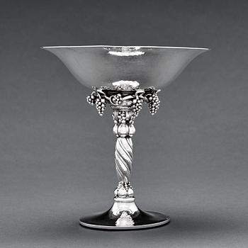 120. Georg Jensen, a sterling grape bowl, Copenhagen post 1945, (2012). Design nr 263B.