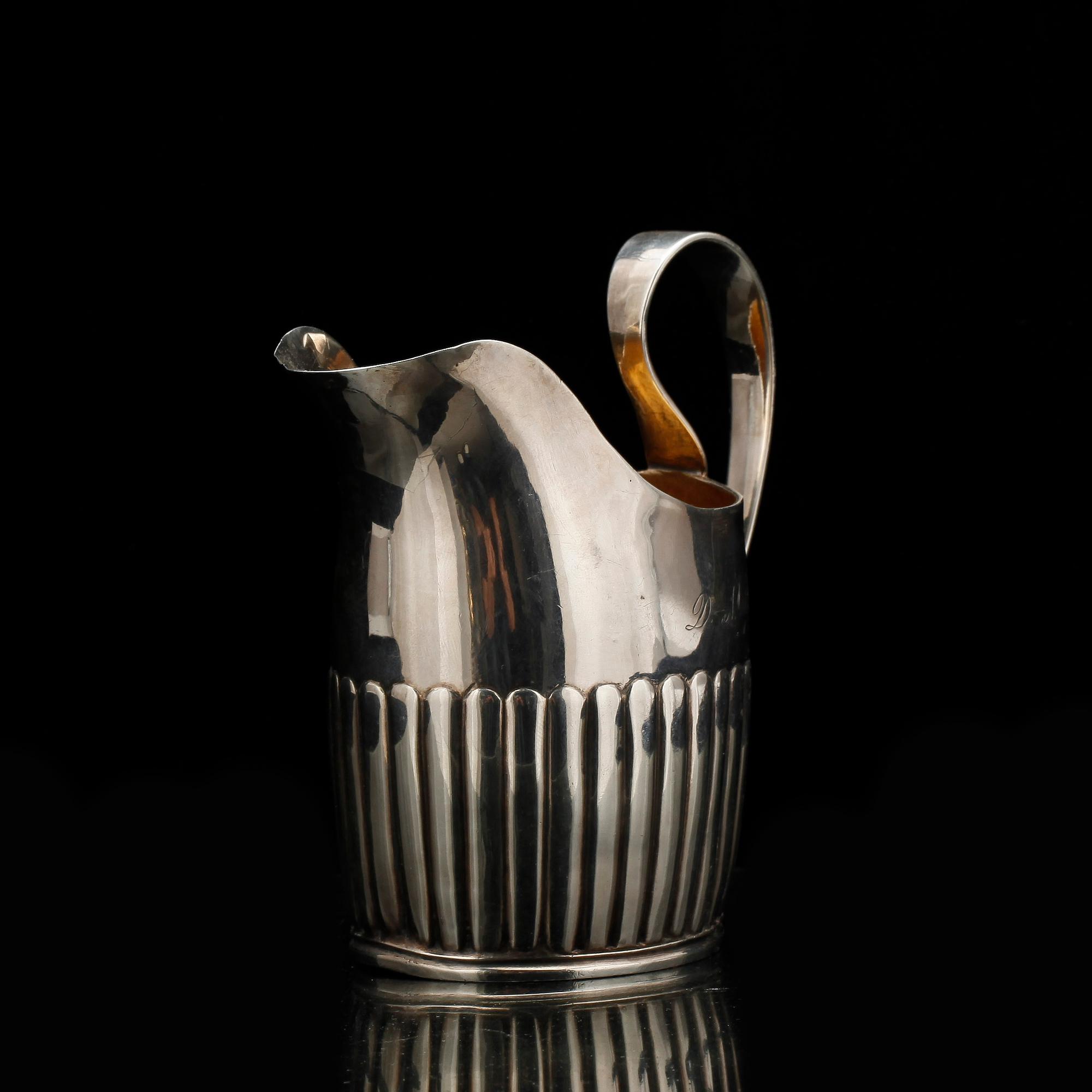 GRÄDDKANNA, silver, Gustaf Folcker, Stockholm, 1828. Vikt ca 130 gram.
