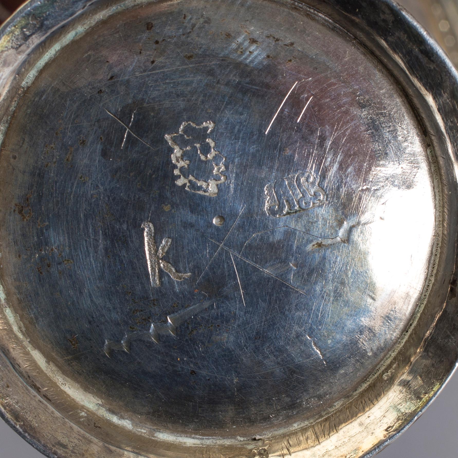 BÄGARE, silver, Anders Lundman, verksam 1745-63. Vikt ca 76 gram.