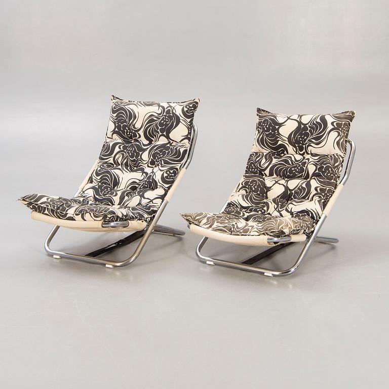 Armchairs, a pair, "Viggen", Värnamo Sängkläder AB, 1970s.