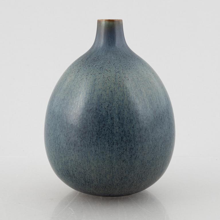 Carl-Harry Stålhane, a unique stoneware vase, Rörstrand 1962.