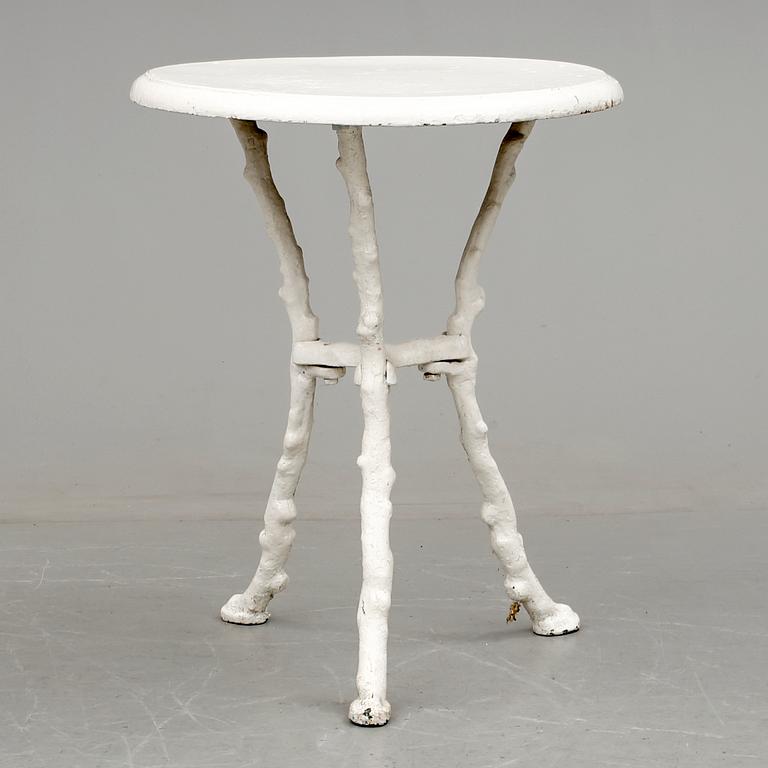 TRÄDGÅRDSBORD, gjutjärn, 1800-talets slut.