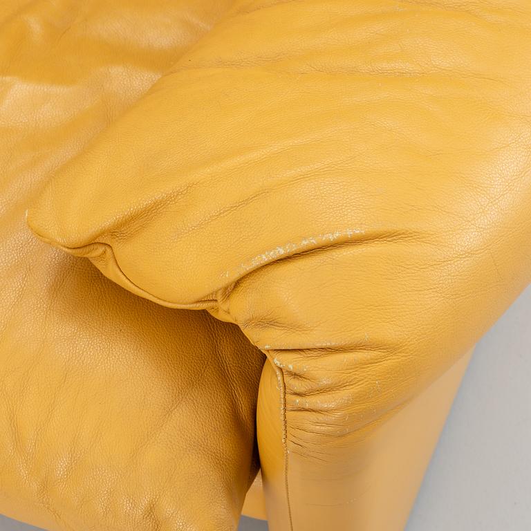 Vico Magistretti, soffa och fåtölj, "Maralunga", Cassina, Italien.