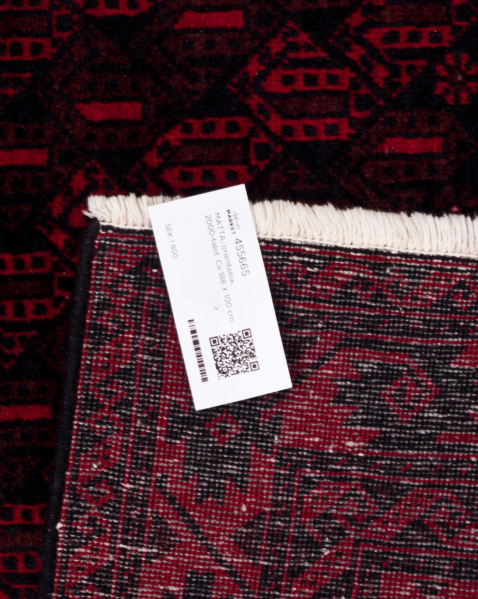 MATTA, orientalisk, 2000-talet. Ca 188 X 100 cm.