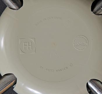 STOLAR, 4 st, "Sjuan", Arne Jacobsen, Fritz Hansen.