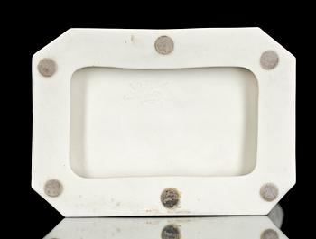 FIGURIN, parian, Gustafsberg. Tidigt 1900-tal.