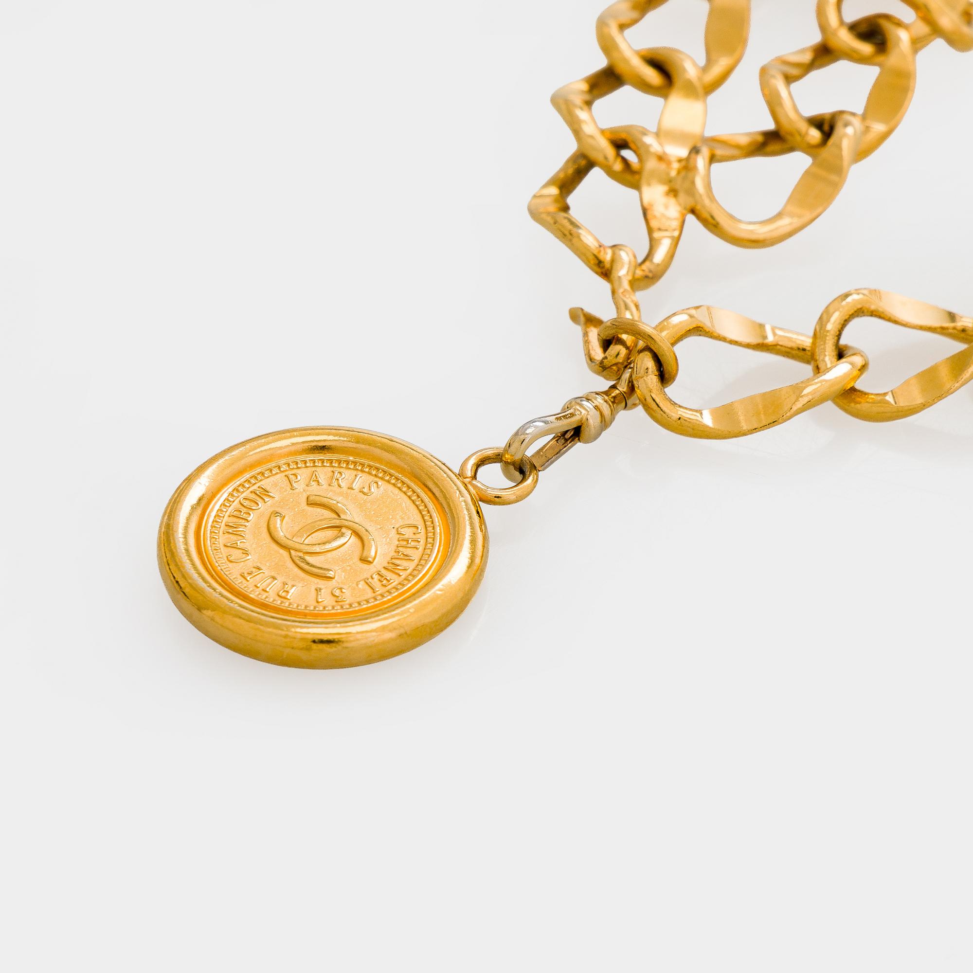 Chanel, Belt / chain.