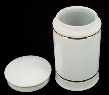 APOTEKSBURK SAMT HORN, fajans, "Syrup. Bals. Peruvian.", hornet Afrika, 1900-talets början.
