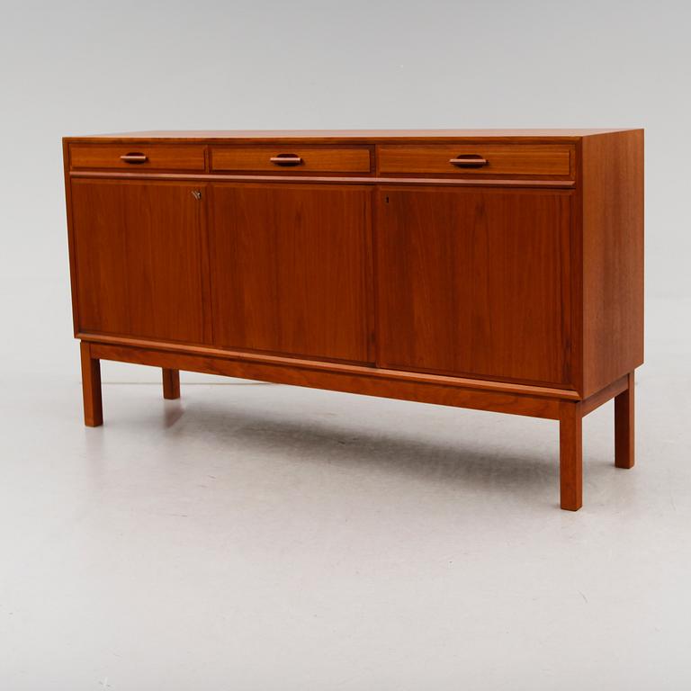 SIDEBOARD, 1900-talets andra hälft.