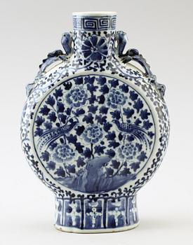 PILGRIMSKRUS, porslin, Kina, sannolikt 1800-tal.