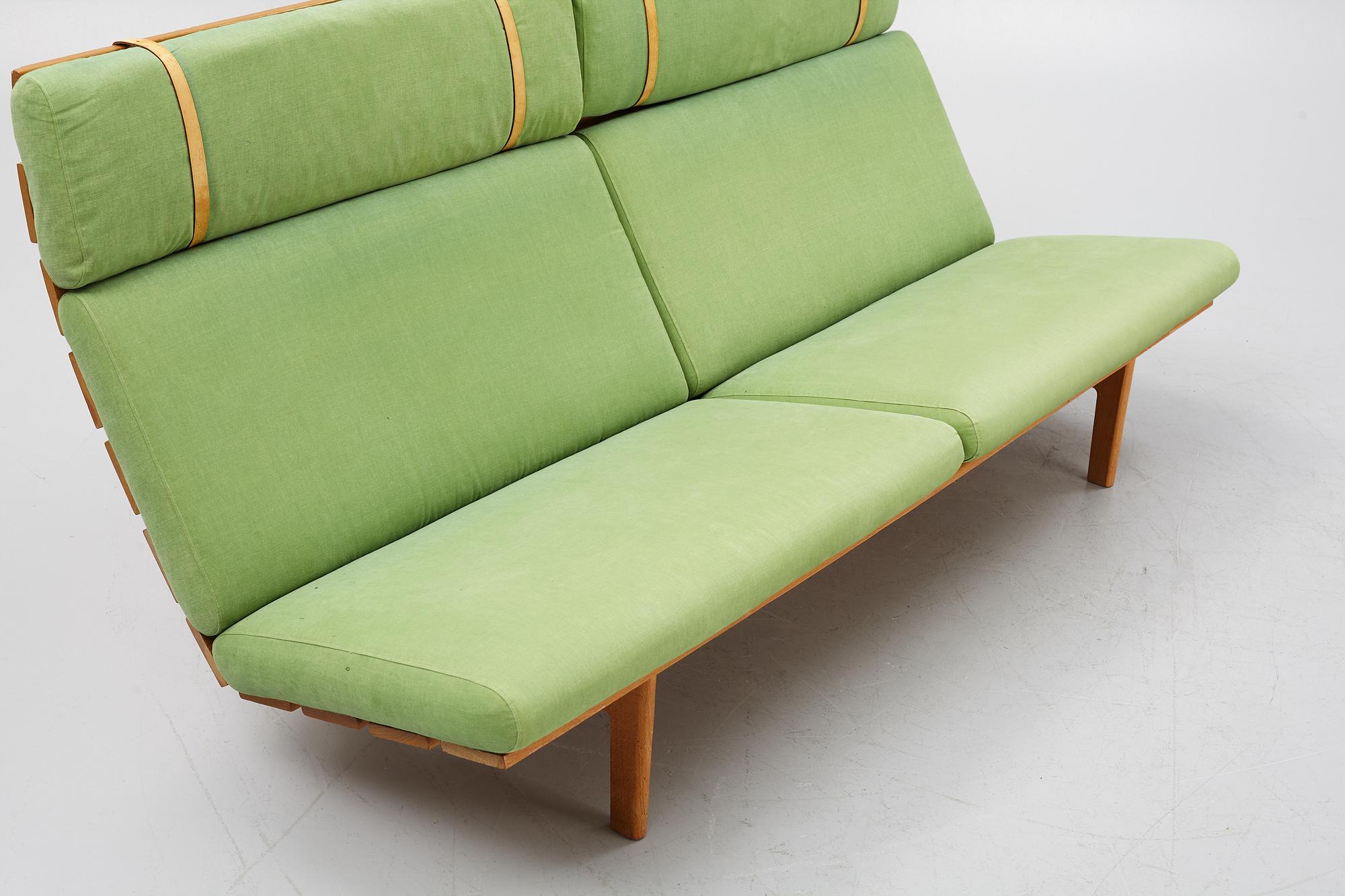 Soffa med fotpall, Erik Jørgensen Møbelfabrik, Danmark.