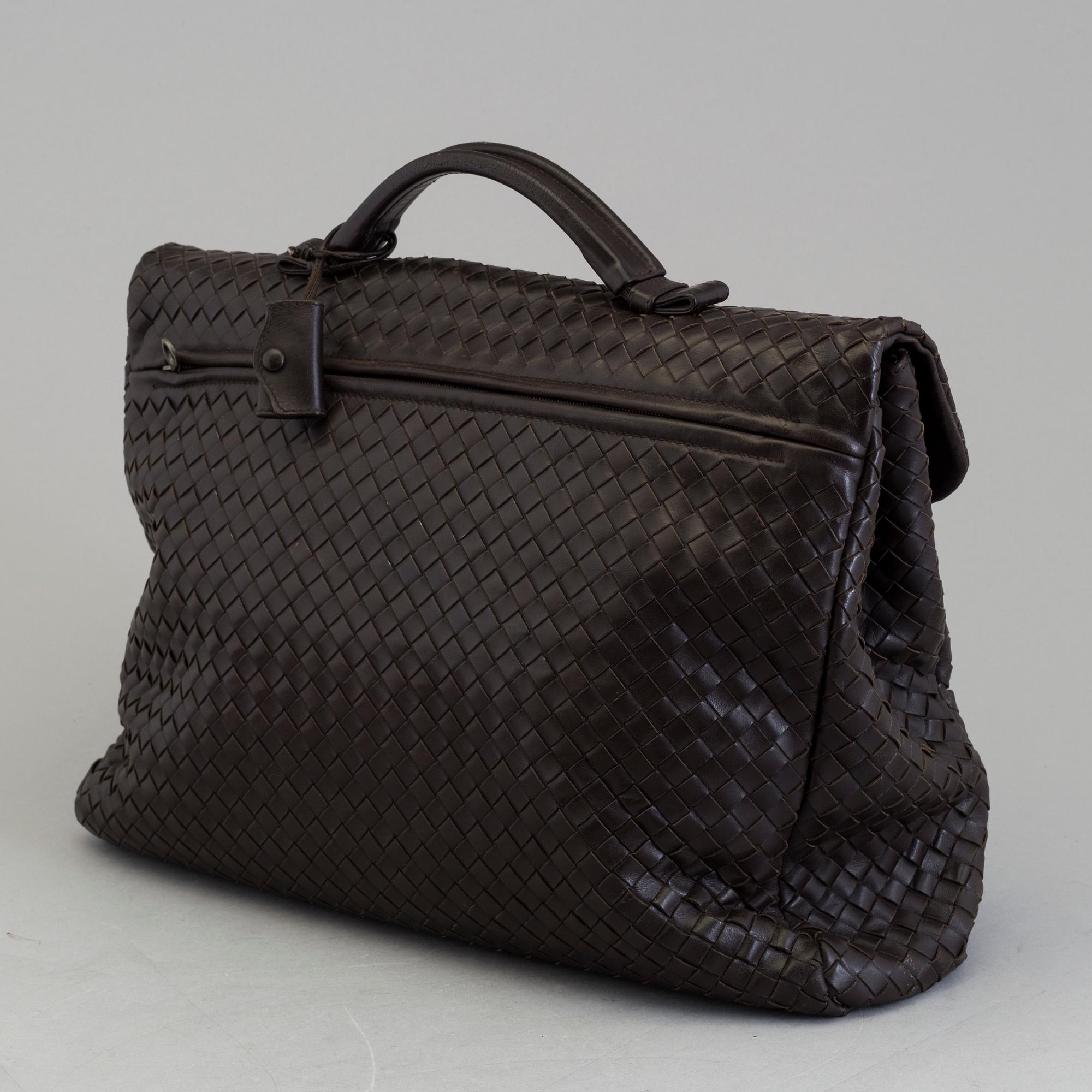 PORTFÖLJ, "Intricato", Bottega Veneta.