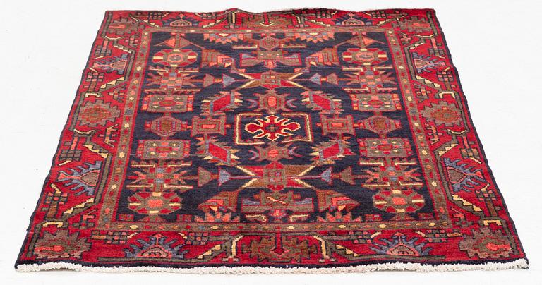 Matta, old Hamadan, ca 154 x 113 cm.