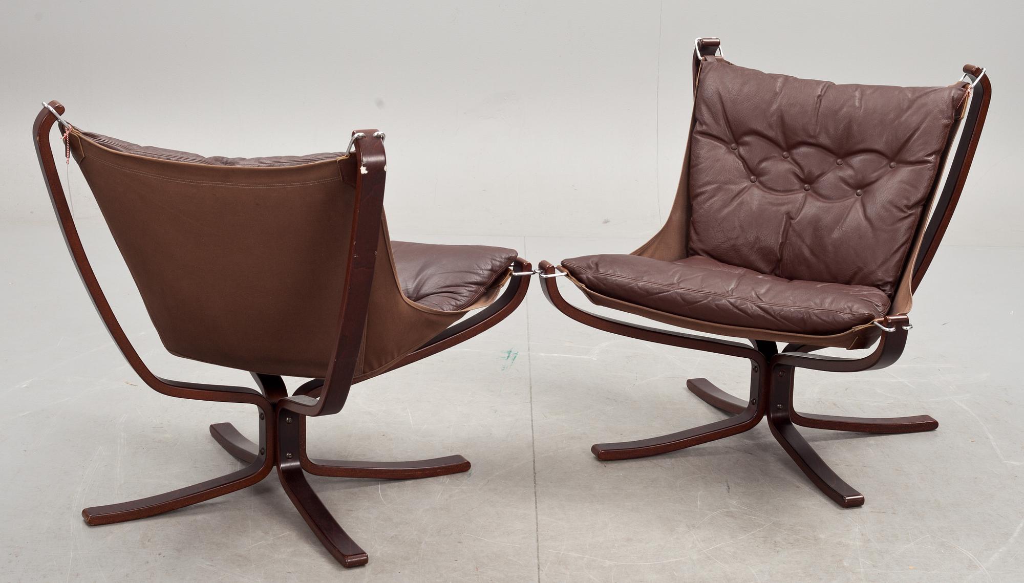 FÅTÖLJER, ett par, "Falcon chair", Sigurd Russel, Vatne möbler, Norge, 1970-tal.