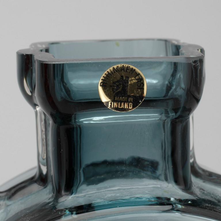 VASER, 3 st, glas, Helena Tynell Riihimäen. Finland 1900-talets senare hälft.